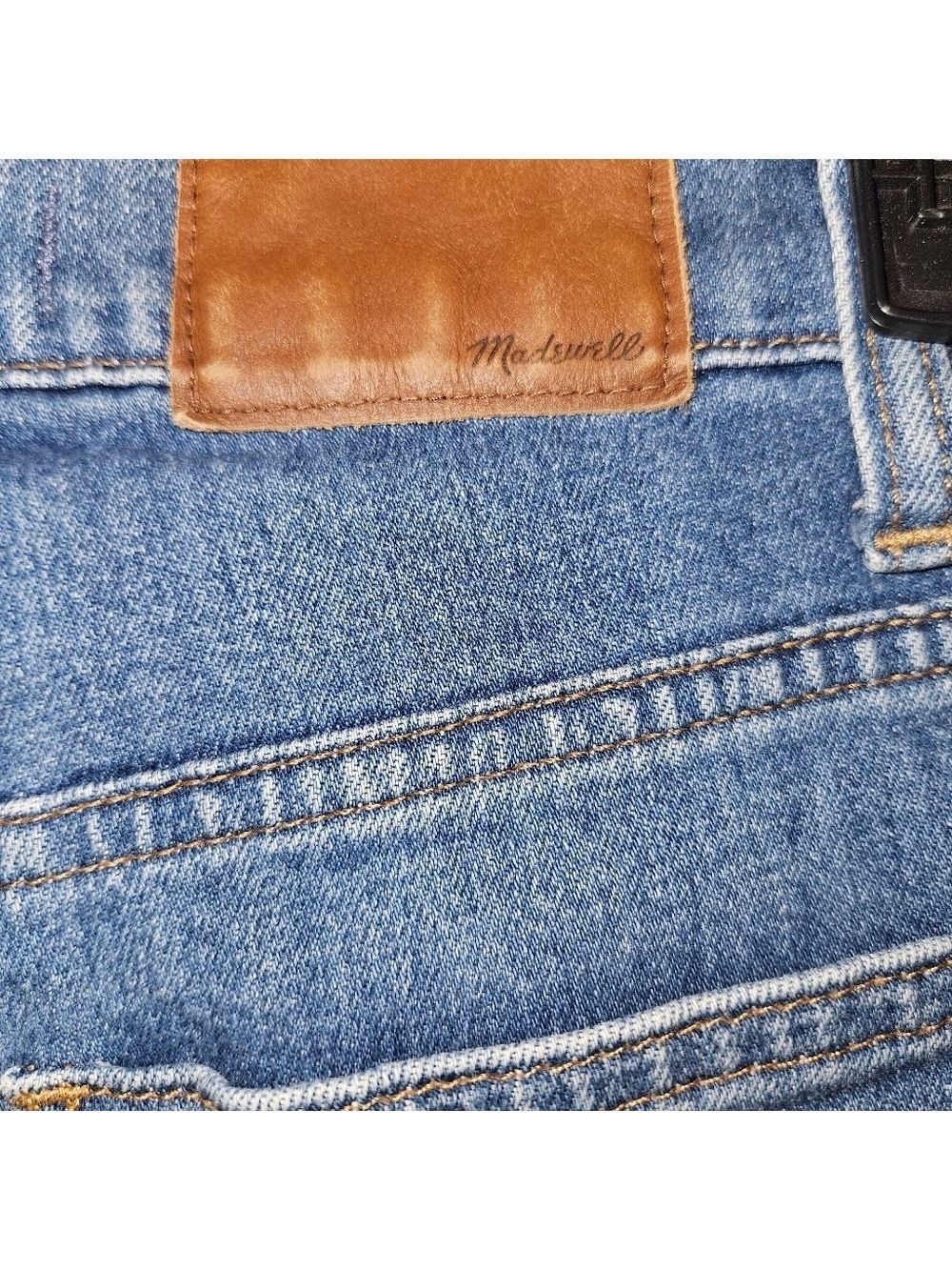 Madewell Slim Wide-Leg Jeans - Picture 4 of 6